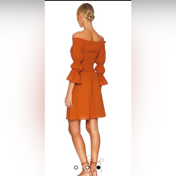 BCBGeneration Navy Smocked Off-the-Shoulder Bubble-Sleeve Dress size small new - Picture 6 of 7